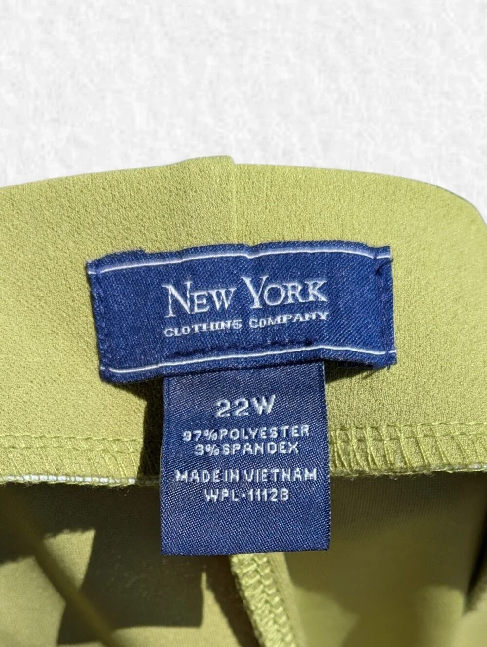 New York Company Plus Size 22: High-Rise Belted Crop Dress Pants in Lime Green - Picture 4 of 7